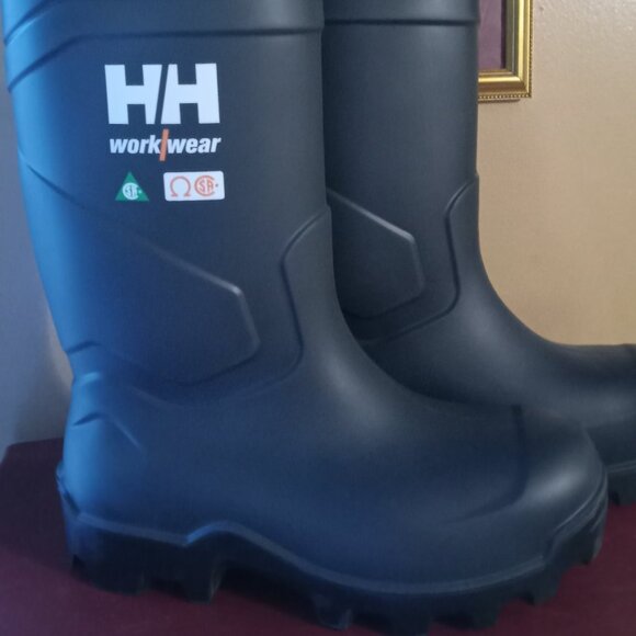 Helly Hansen boots - Picture 1 of 7